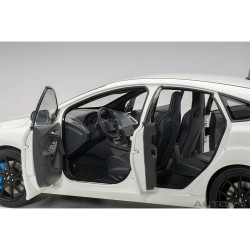 AUTOart AUT 72951 Ford Focus RS 2016 (frozen white) (full openings) 1:18