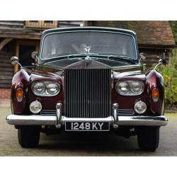 Rolls Royce Phantom V Masons Black/Royal Garnet (RHD) Paragon 1:18 scale